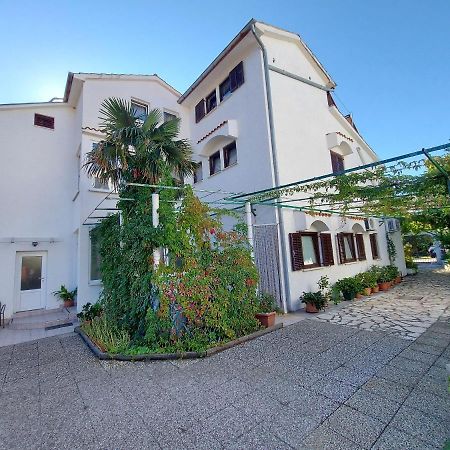 Apartments Fam Tomasic Baška Dış mekan fotoğraf